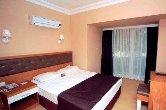 Imagen general del Hotel Incekum Su. Foto 5