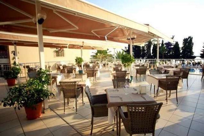 Imagen general del Hotel Incekum Su. Foto 10