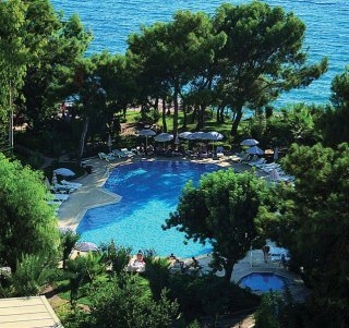 Imagen de la piscina del Hotel Incekum West Hotel. Foto 5