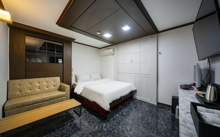 Imagen de la habitación del Hotel Incheon 3and4. Foto 18