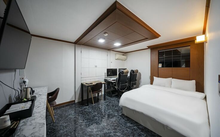 Imagen de la habitación del Hotel Incheon 3and4. Foto 19