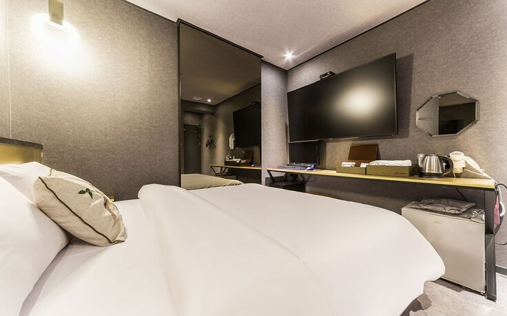 Imagen de la habitación del Hotel Incheon 3s. Foto 18