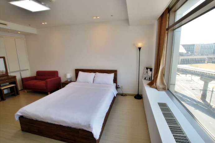 Imagen de la habitación del Hotel Incheon Airport Guesthouse. Foto 4