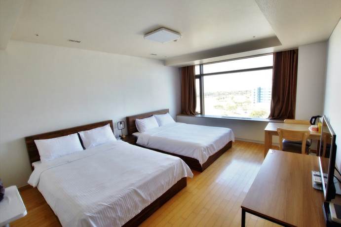 Imagen de la habitación del Hotel Incheon Airport Guesthouse. Foto 17