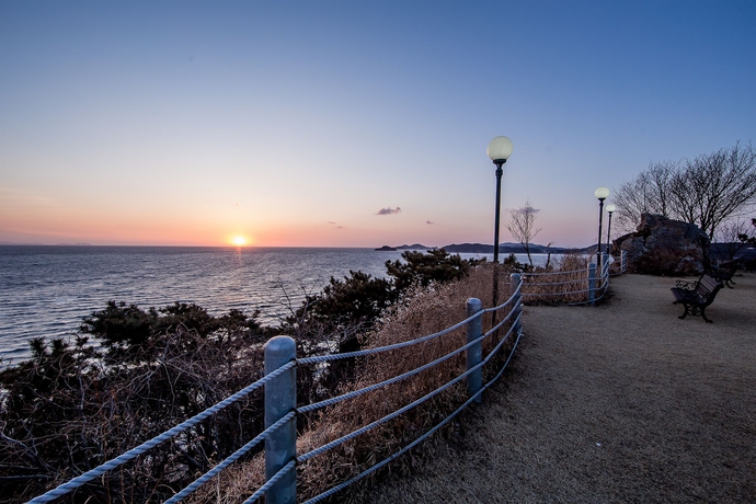 Imagen de los exteriores del Hotel Incheon Airport Yegrina. Foto 11