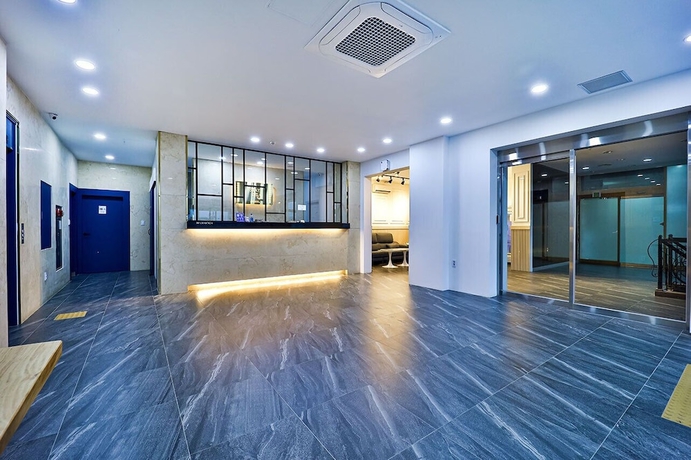 Imagen de los interiores del Hotel Incheon Airport Young jong stay hotel. Foto 14