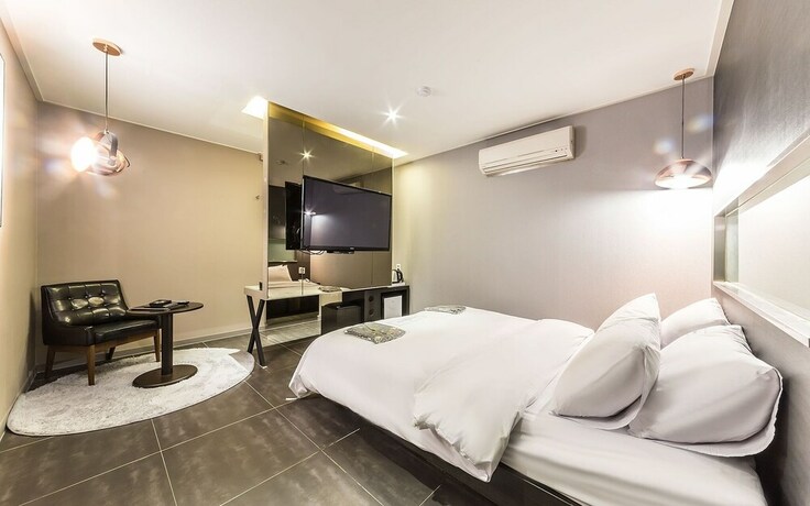 Imagen de la habitación del Hotel Incheon Circle. Foto 15