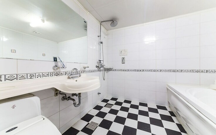 Imagen de la habitación del Hotel Incheon Donkey. Foto 23