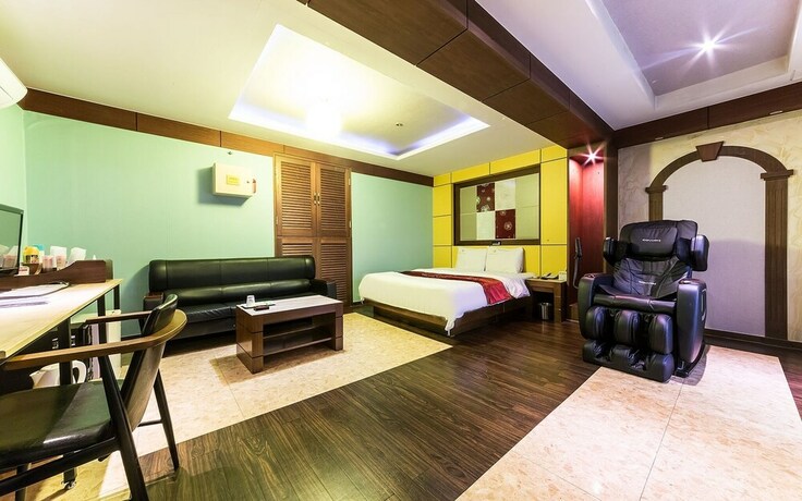 Imagen de la habitación del Hotel Incheon Donkey. Foto 30