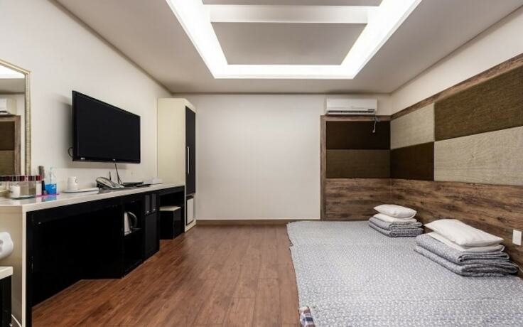 Imagen de la habitación del Hotel Incheon Galaxy. Foto 14