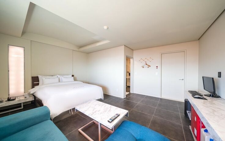 Imagen de la habitación del Hotel Incheon La Mer. Foto 18