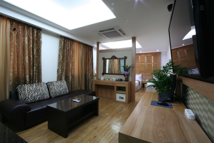 Imagen de los interiores del Hotel Incheon Prince Hotel. Foto 14