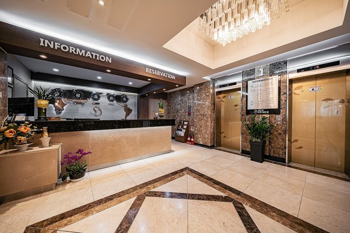 Imagen de los interiores del Hotel Incheon Prince Tourist. Foto 19