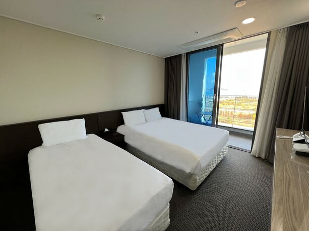 Imagen de la habitación del Hotel Incheon Rivieraverium. Foto 15