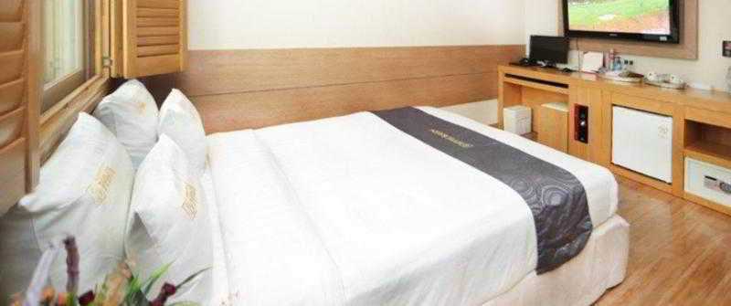 Imagen de la habitación del Hotel Inchon Prince Tourist Hotel. Foto 12