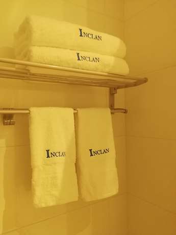 Imagen de la habitación del Hotel Inclan. Foto 8