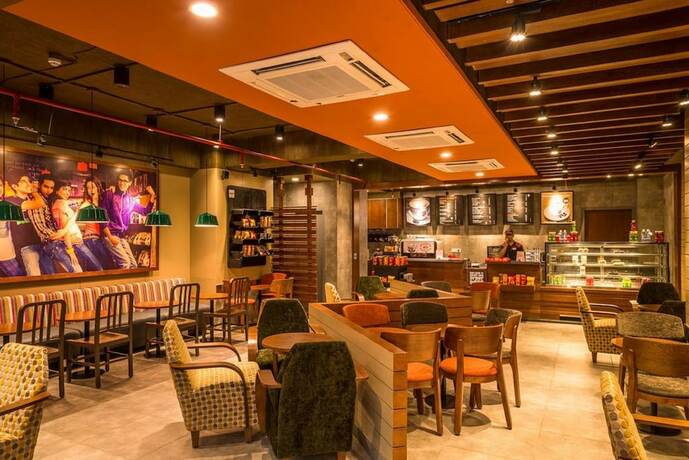 Imagen del bar/restaurante del Hotel Inclover. Foto 15