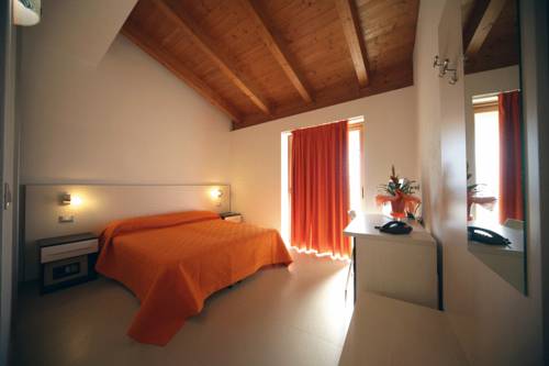 Imagen de la habitación del Hotel Incontro, Peschici. Foto 11