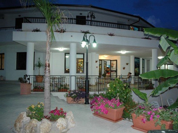 Imagen general del Hotel Incoronato. Foto 5