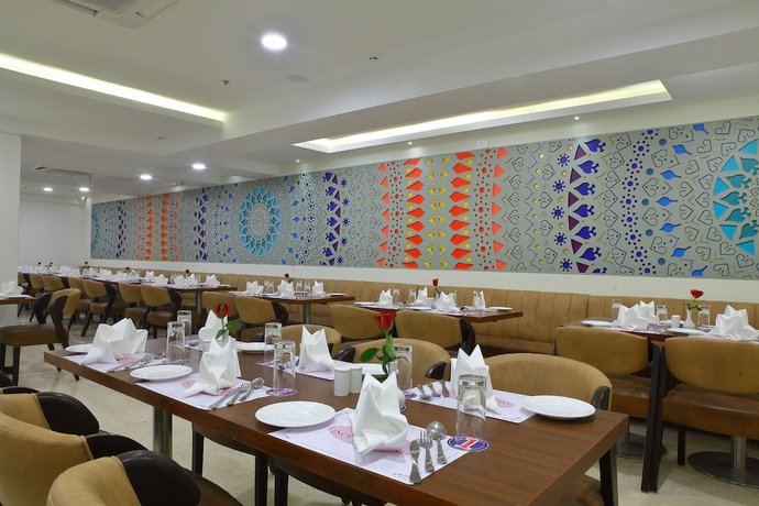 Imagen del bar/restaurante del Hotel Incredible One. Foto 5