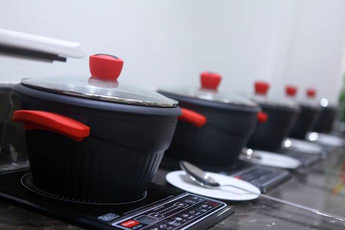 Imagen del bar/restaurante del Hotel Incredible One. Foto 6