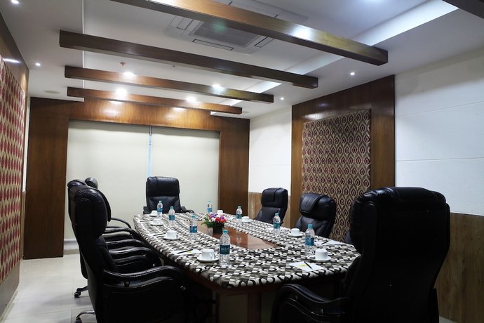 Imagen de los interiores del Hotel Incredible One. Foto 18