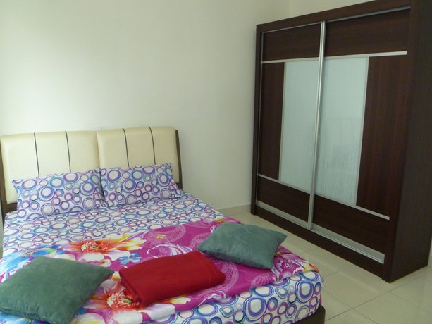 Imagen de la habitación del Hotel Indah Alam Vacation Home. Foto 20