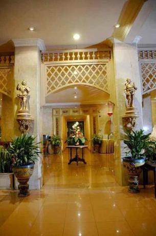 Imagen general del Hotel Indah Palace. Foto 2