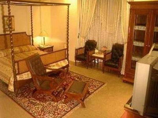 Imagen general del Hotel Indah Palace. Foto 8