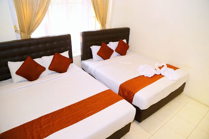 Imagen de la habitación del Hotel Indah Palace Tawangmangu. Foto 11