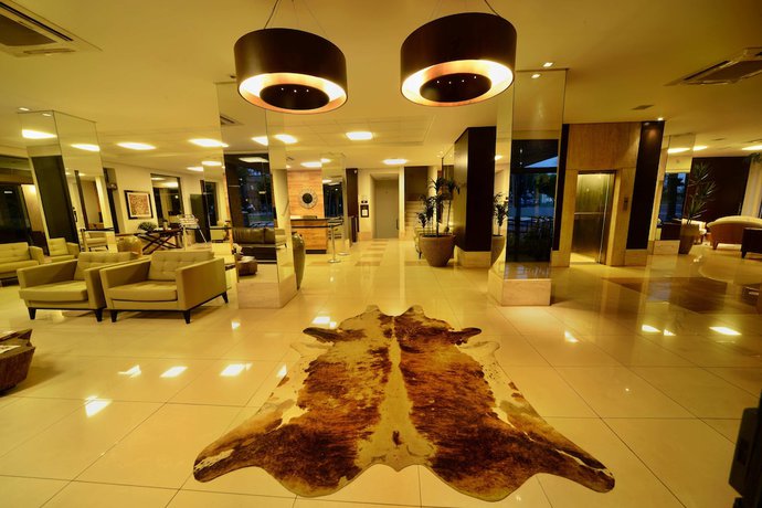 Imagen de los interiores del Hotel Indai&aacute; Park. Foto 18
