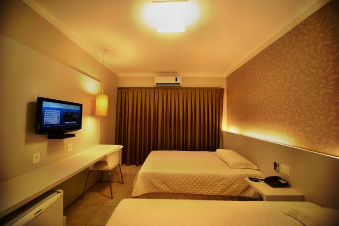 Imagen de la habitación del Hotel Indai&aacute; Park. Foto 15
