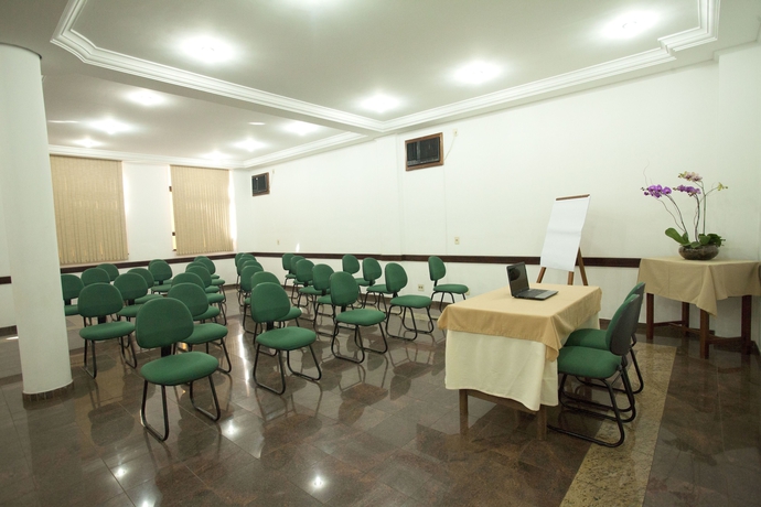 Imagen de los interiores del Hotel Inda&iacute;a Residence. Foto 18