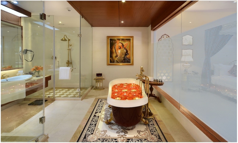 Imagen de la habitación del Hotel Indana Palace Jaipur. Foto 11