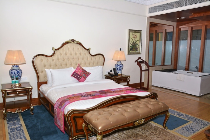 Imagen de la habitación del Hotel Indana Palace Jaipur. Foto 15