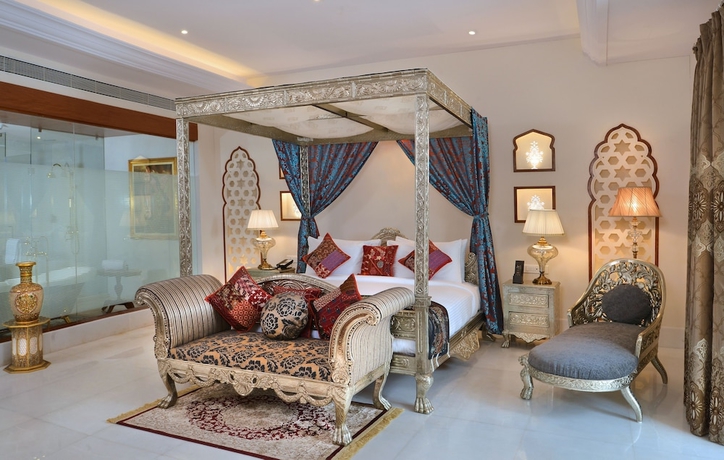 Imagen de la habitación del Hotel Indana Palace Jaipur. Foto 16