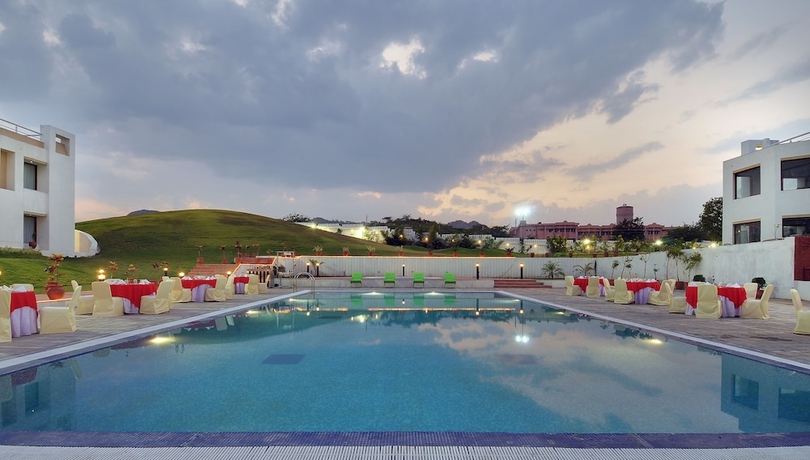 Imagen general del Hotel Inder Residency Resort and Spa Udaipur. Foto 1