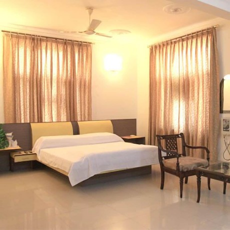 Imagen de la habitación del Hotel Inderlok. Foto 11