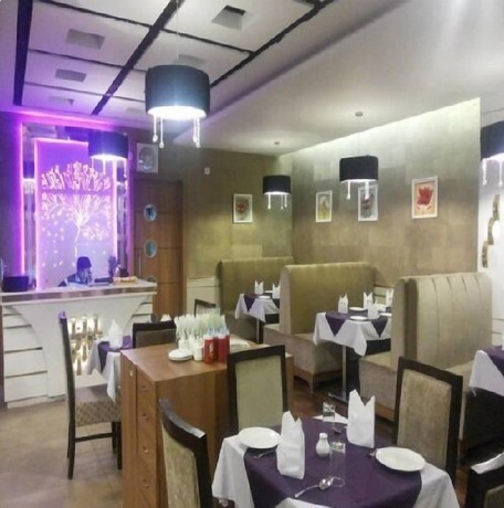 Imagen del bar/restaurante del Hotel Inderlok. Foto 6