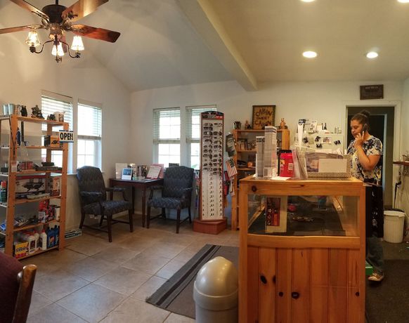 Imagen de los interiores del Hotel Indian Flat RV Park - Tent Cabins and Cottages. Foto 20