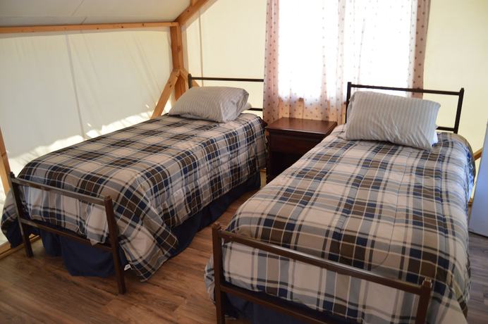 Imagen de la habitación del Hotel Indian Flat RV Park - Tent Cabins and Cottages. Foto 18