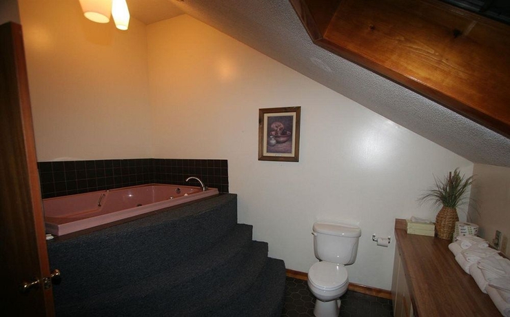 Imagen de la habitación del Hotel Indian Head Resort. Foto 5