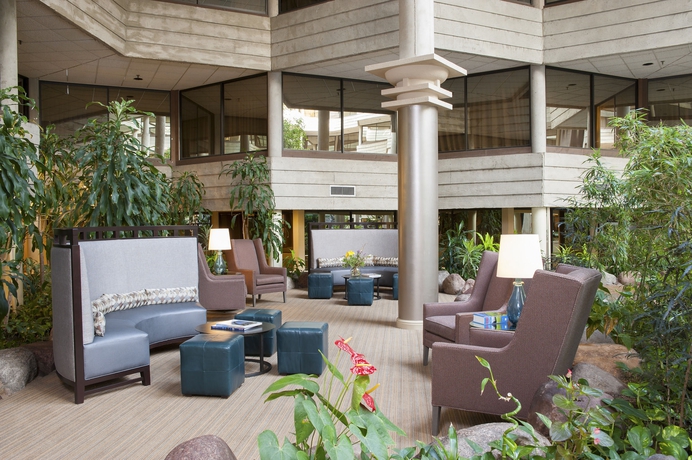 Imagen de los interiores del Hotel Indian Lakes. Foto 11