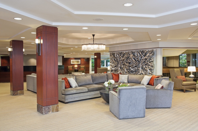 Imagen de los interiores del Hotel Indian Lakes. Foto 12