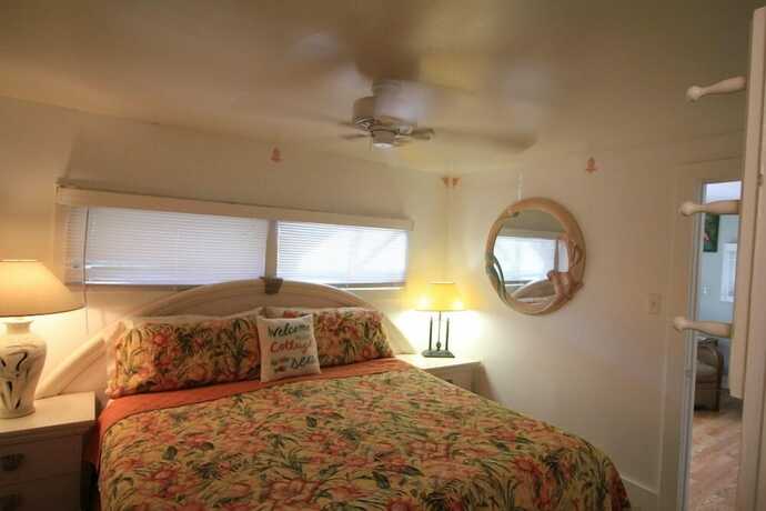 Imagen general del Hotel Indian River Lagoon Waterfront Cottages. Foto 10