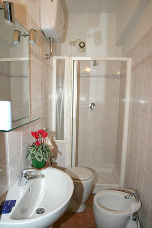 Imagen de la habitación del Hotel Indicatore Budget and Business At Glance. Foto 11