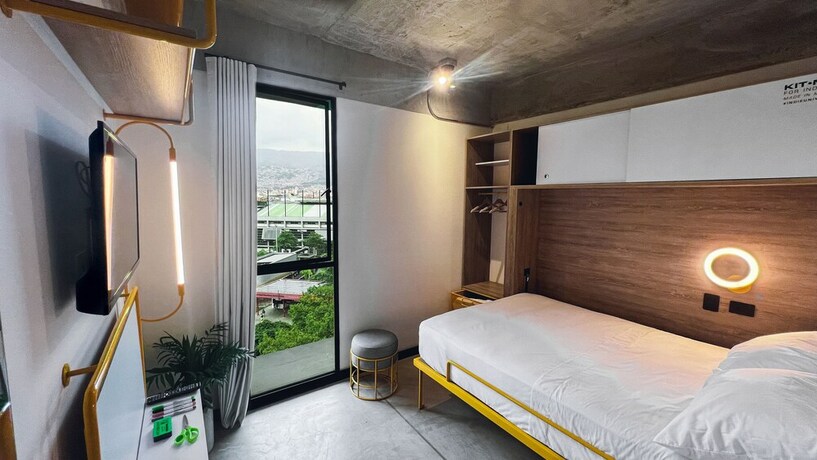 Imagen de la habitación del Hotel Indie Universe Creative. Foto 20