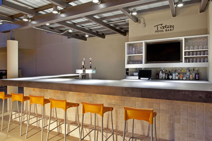Imagen del bar/restaurante del Hotel Indigo Austin Downtown - University, An Ihg. Foto 2