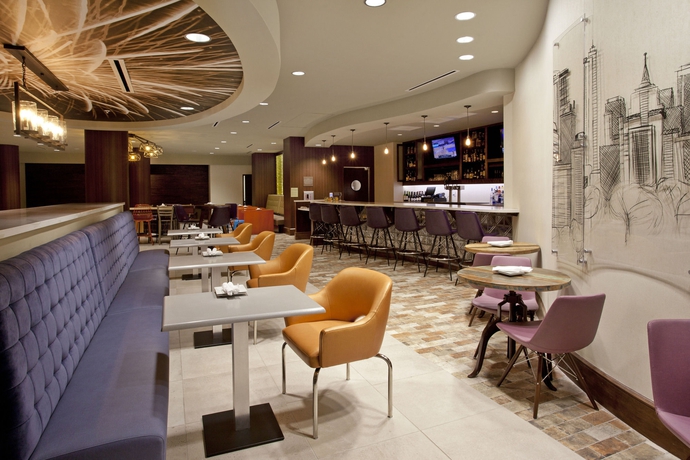 Imagen del bar/restaurante del Hotel Indigo Austin Downtown - University, An Ihg. Foto 5