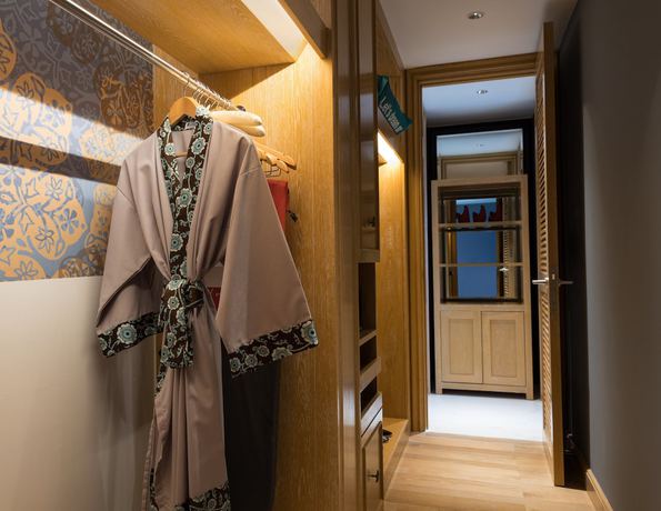 Imagen de la habitación del Hotel Indigo Bali Seminyak Beach, An Ihg. Foto 14